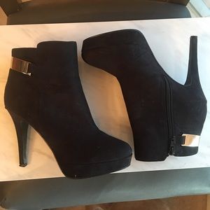 H&M Booties 🔥